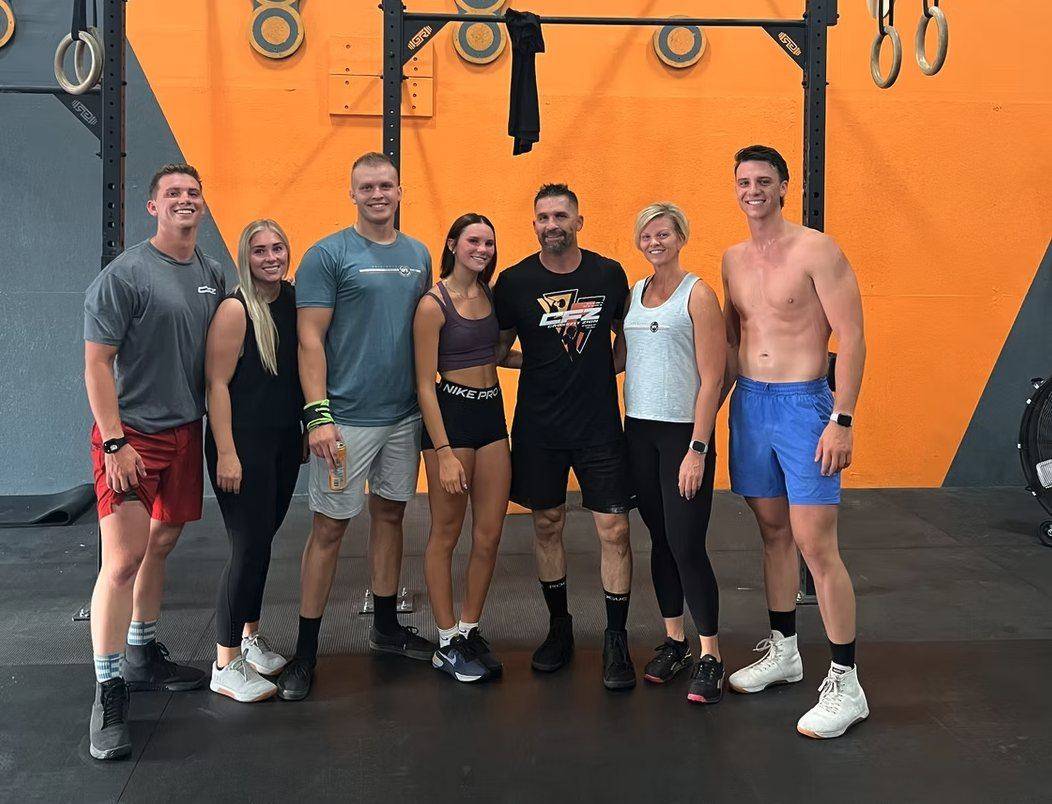 CrossFit Zion members together